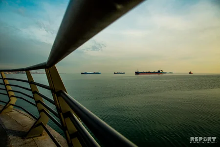 Blue Caspian of the White City - PHOTOREPORT