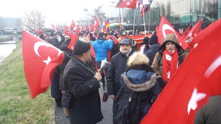 Strasburqda Doğu Perinçəkin məhkəməsi ilə bağlı aksiya keçirilib