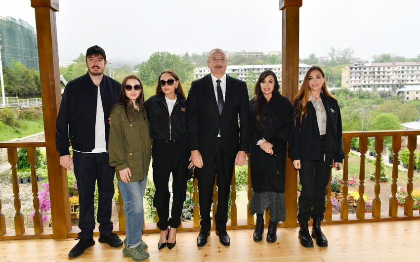 Şuşada Yaradıcılıq Mərkəzinin Heydər Əliyev Fondu tərəfindən aparılan bərpa işlərindən sonra açılışı olub