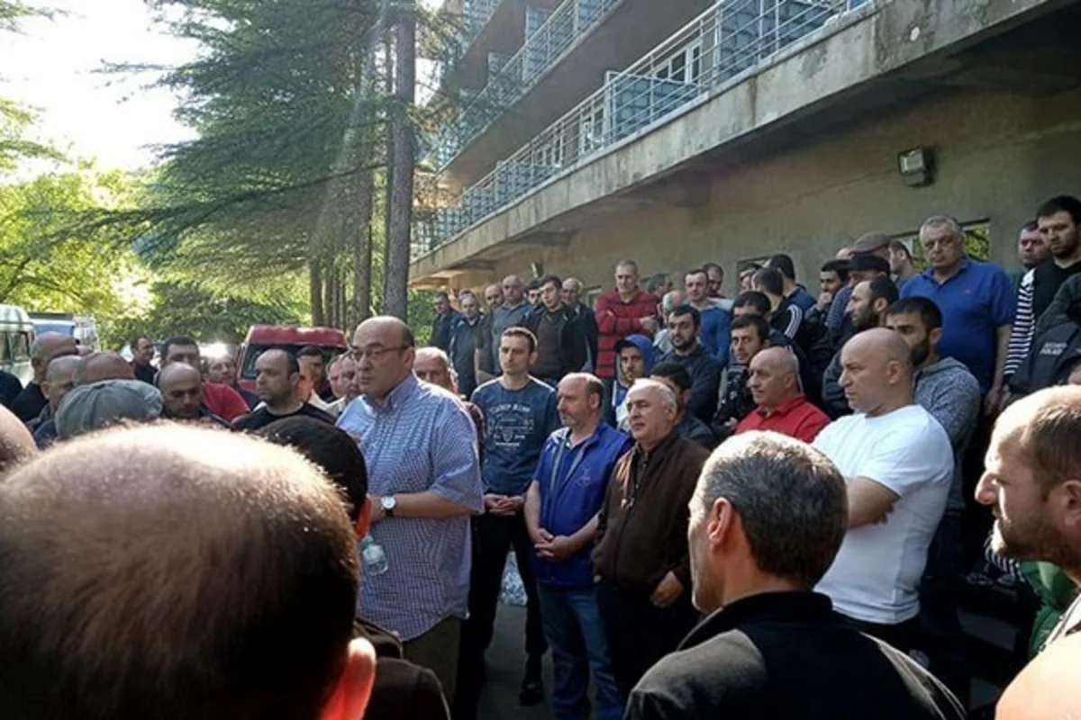Gürcüstanda mədənçilərin tətili davam edir