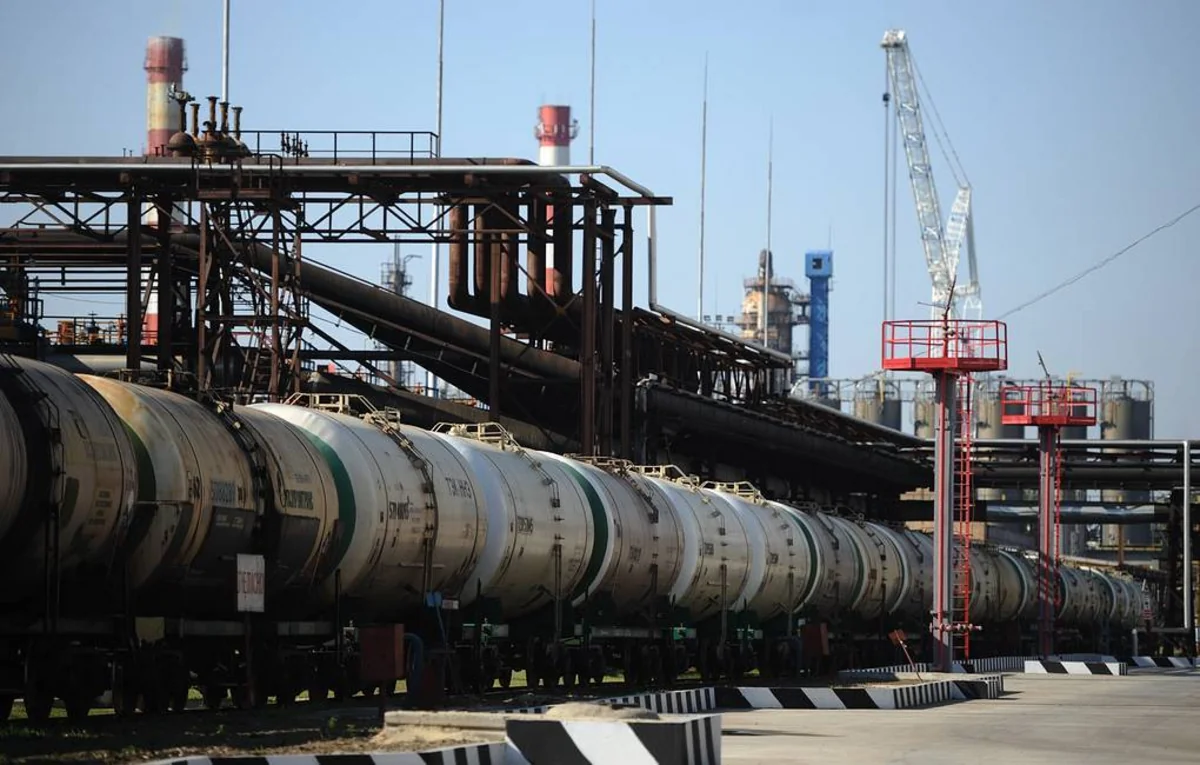 Россия запретила экспорт на Украину нефти и нефтепродуктов