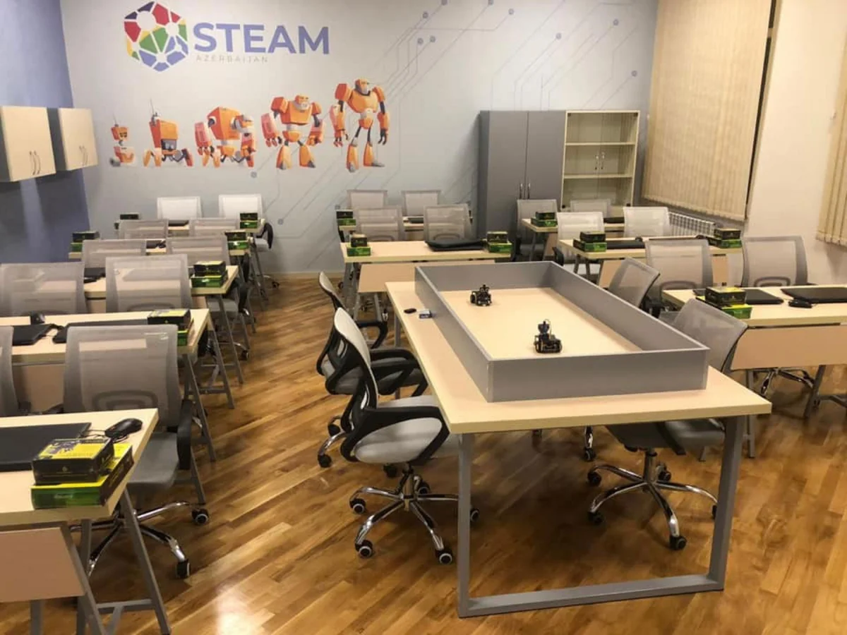 Bakının 42 məktəbində STEAM layihəsinin tətbiqinə başlanılıb