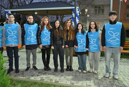 Bakıda növbəti yenilənmiş həyətlər istifadəyə verilib