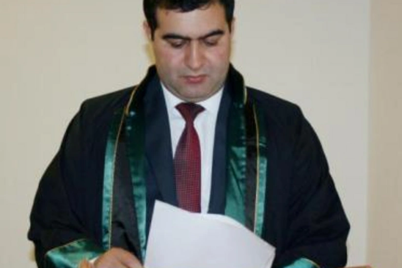 ​Cavid Hüseynovun vəkili: Əsabəli Mustafayev münəccimlik etməsin