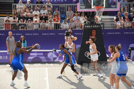 Paris-2024: Azərbaycanın qadınlardan ibarət 3x3 basketbol millisi növbəti görüşünə çıxıb - YENİLƏNİB - 2