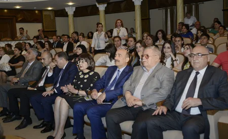 II Respublika Xalq Teatrları Festivalının qaliblərinə mükafatlar təqdim olunub