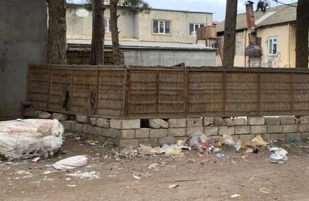 Biləsuvarda ətraf mühiti zibilləyən şəxslər cəzalandırılıb