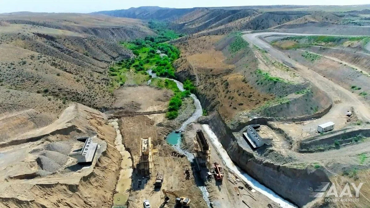 Talış-Tapqaraqoyunlu-Qaşaltı yeni avtomobil yolunun tikintisi sürətlə davam etdirilir