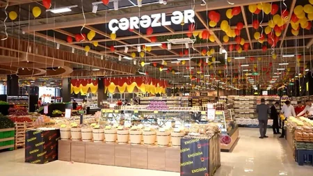 “Megastore” supermarket 5 000 kvadratmetrlik  filialla Qubada