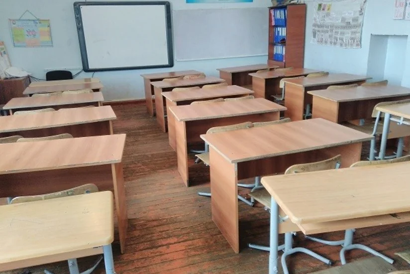 Bakıda müəllim şagirdi vuraraq hədələyib, şikayəti polis araşdırır
