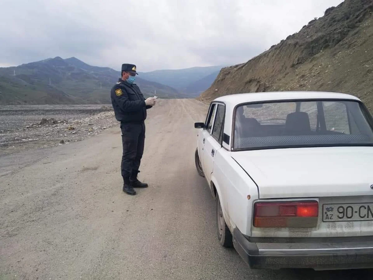 Polis ucqar dağ kəndlərində karantin rejiminə riayət olunmasını təmin edir