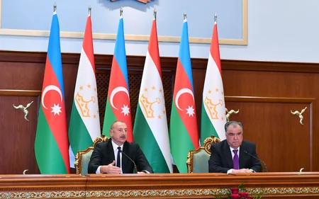 Presidents of Azerbaijan and Tajikistan make press statements