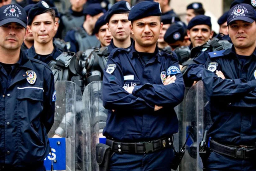 Türkiyədə 121 polis əməkdaşı işdən azad edilib