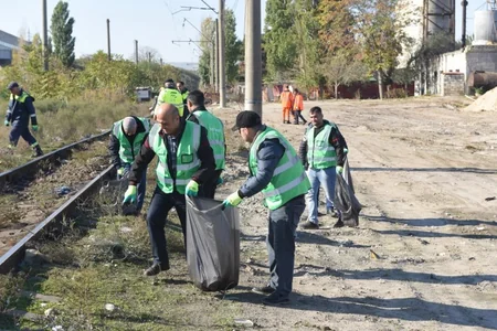 Azərbaycan Dəmir Yolları COP29-a hazırlıq çərçivəsində təmizlik aksiyası keçirib