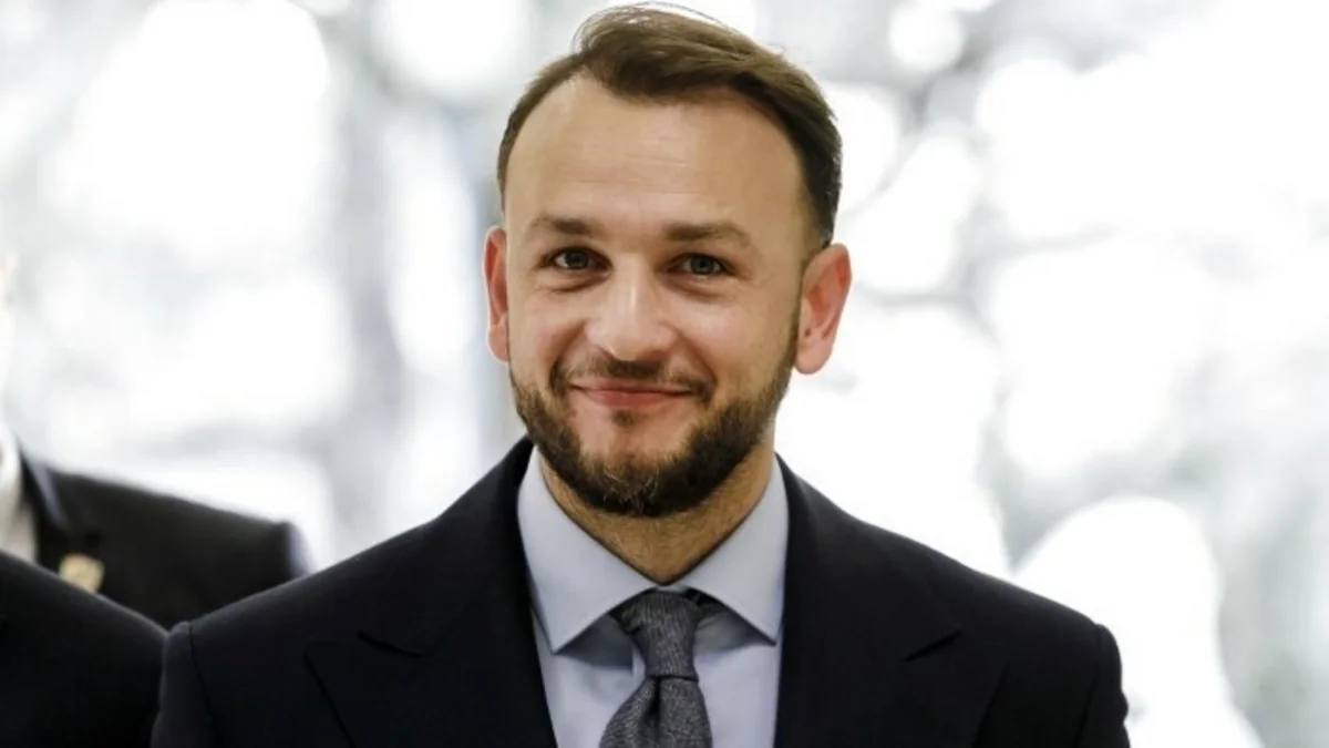 Slovakiyanın daxili işlər naziri siyasi partiyaya başçı seçilib