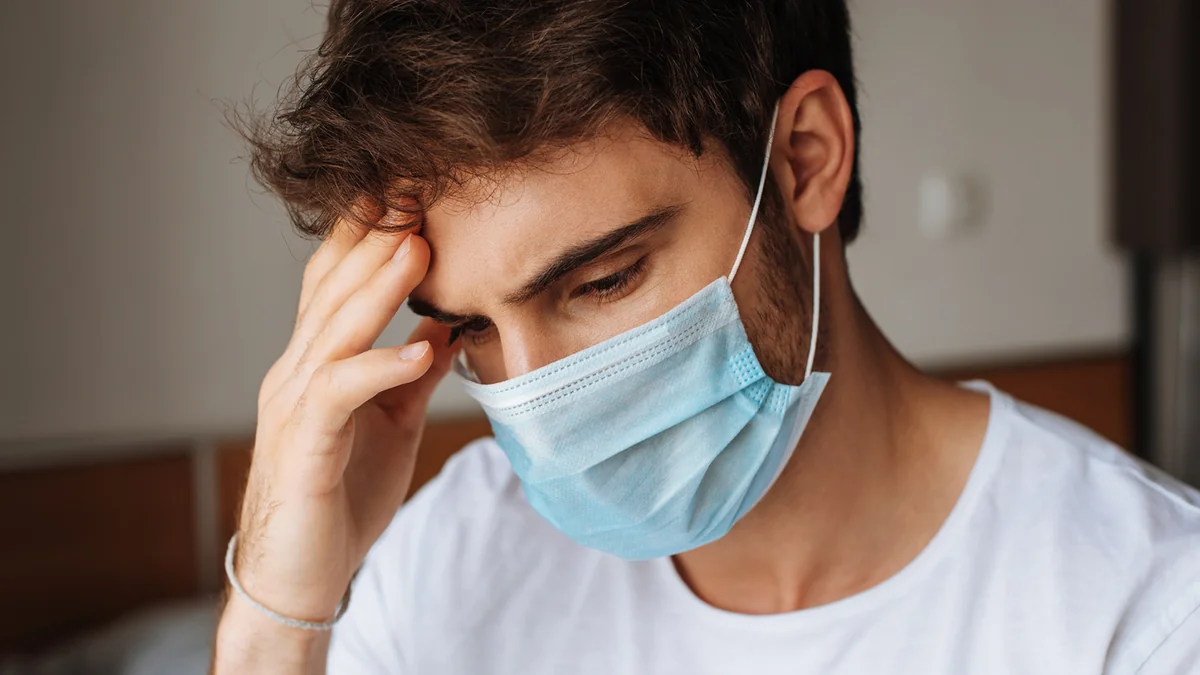 Иммунолог предупредил об опасности постковидного синдрома