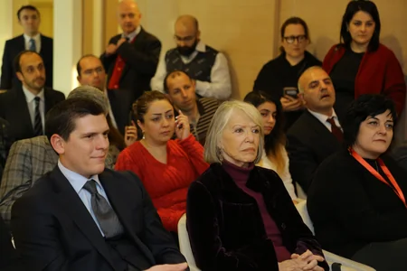 İlk İtaliya-Azərbaycan Film Festivalı ilə bağlı mətbuat konfransı keçirilib - FOTO