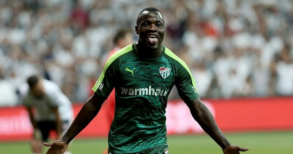 Bursasporun prezidenti konqolu hücumçunun Qarabağa keçidini təsdiqləyib