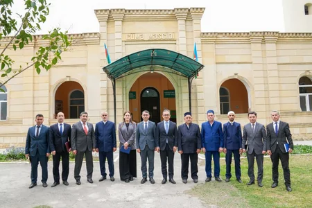Dövlət Komitəsinin sədri Zərdabda məscidlərin fəaliyyəti ilə tanış olub