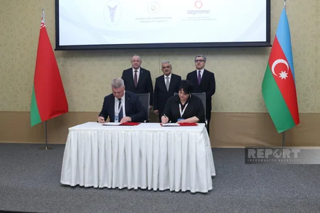 Azərbaycan və Belarus biznesi arasında müqavilələr imzalanıb