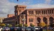 Ermənistanda büdcə hesabına 4 milyon 475 min dram dəyərində xeyli gül alınıb