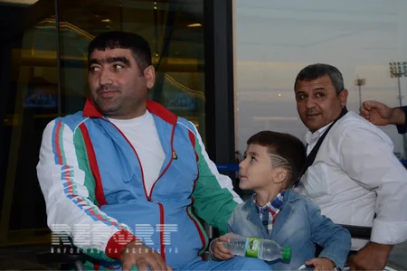 Azərbaycan paralimpiyaçıları ölkəyə qayıdıb - FOTO