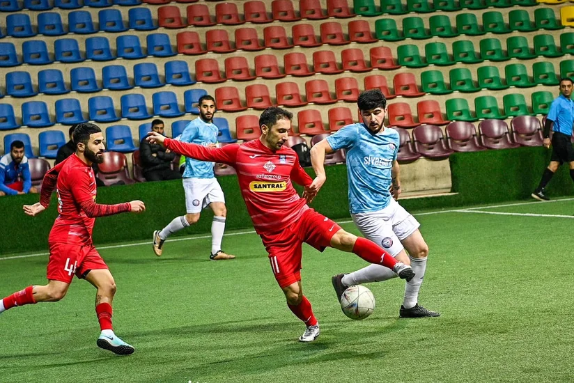 Minifutbol çempionatı: “Zirə” 10 top fərqi ilə qalib gəlib