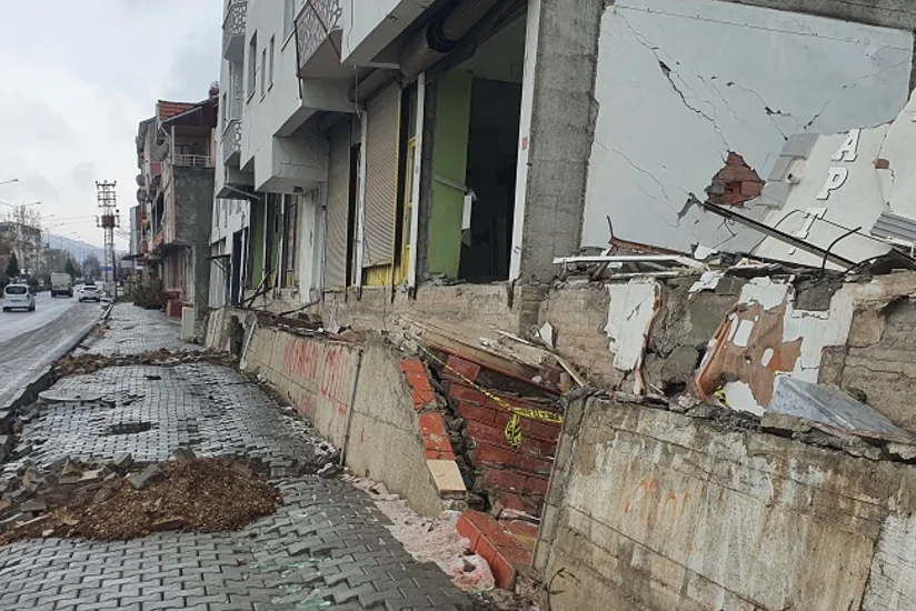 Azərbaycan Türkiyənin zəlzələ bölgəsində maqnitometrik istinad stansiyası quraşdırıb