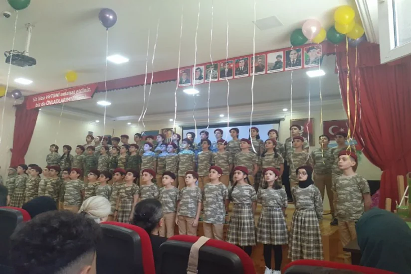 Qarabağda uşaqlıq adlı tamaşa nümayiş olunub