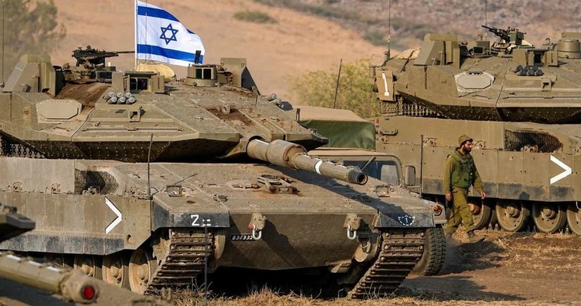 Israel is poised to launch operation on Iran, multiple sources tell CBS News