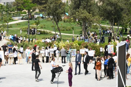 Ulu Öndərin 100 illik yubileyinə həsr olunmuş rəsm müsabiqəsi keçirilib