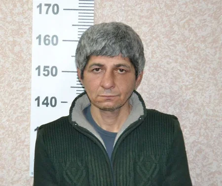 Keçmiş məhkumdan 8 kiloqram narkotik götürülüb