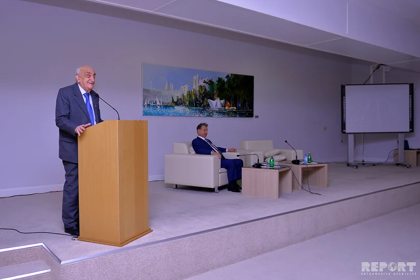 ​Alimlər Evində Xoşbəxt Yusifzadə ilə görüş keçirilib