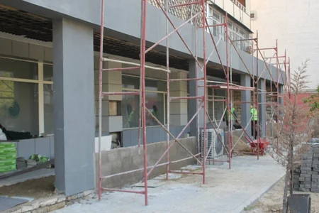 Bakı küçələrində yenidənqurma işləri aparılır
