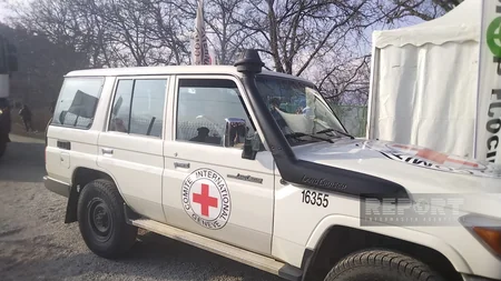 BQXK-nın daha üç avtomobili Xankəndi-Laçın yolunda maneəsiz şəkildə hərəkət edib
