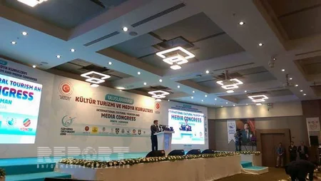 Türkiyənin ​Konya şəhərində beynəlxalq mədəniyyət, turizm və media qurultayı keçirilib - FOTO