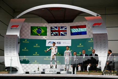 Определился победитель соревнований Формулы 2 - ФОТОРЕПОРТАЖ