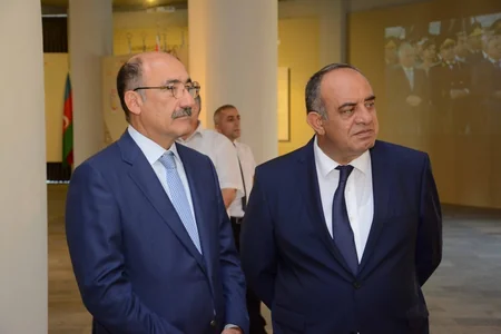 Nazir Qaxda mədəniyyət müəssisələri və tarixi tikililərin vəziyyəti ilə tanış olub