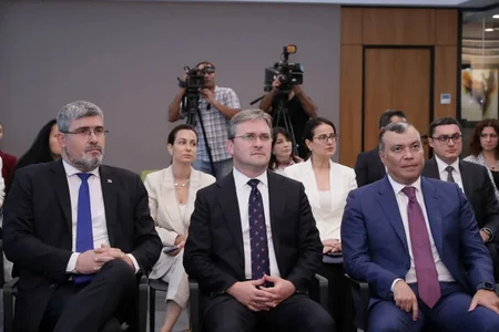 Serbiyalı nazirlər 1 saylı DOST Mərkəzi və DOST İnklüziv İnkişaf və Yaradıcılıq Mərkəzi ilə tanış olublar