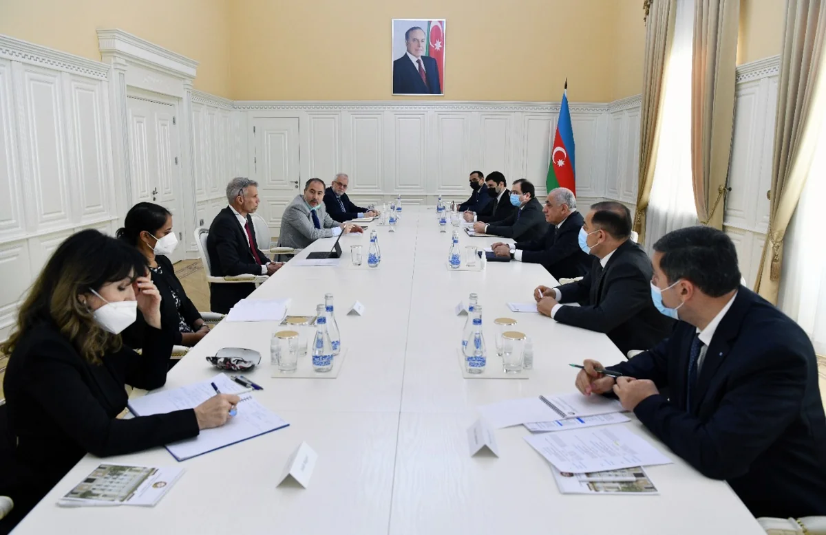 Əli Əsədov Dünya Bankının Cənubi Qafqaz üzrə regional direktoru ilə görüşüb
