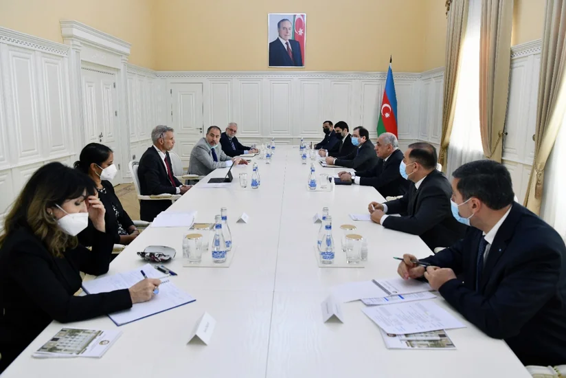 Ali Asadov meets WB Regional Director for South Caucasus