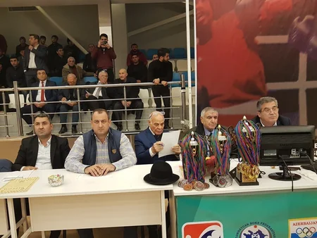 Ölkənin ən güclü boksçuları müəyyənləşib