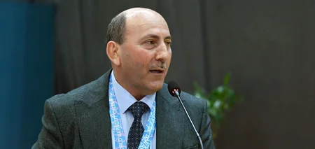 Nazir beynəlxalq yarışlarda uğur qazanan idmançılarla görüşüb