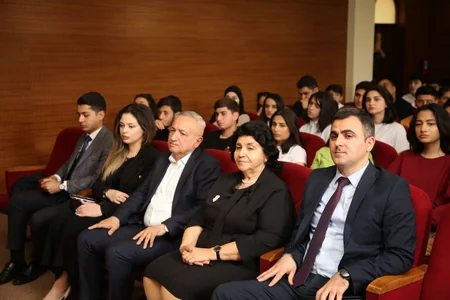 Heydər Əliyevin 100 illik yubileyi ilə bağlı gənclərlə görüş keçirilib