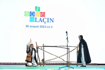 Laçın Şəhəri Günü tədbirləri çərçivəsində Dəli Domrul tamaşası nümayiş etdirilib