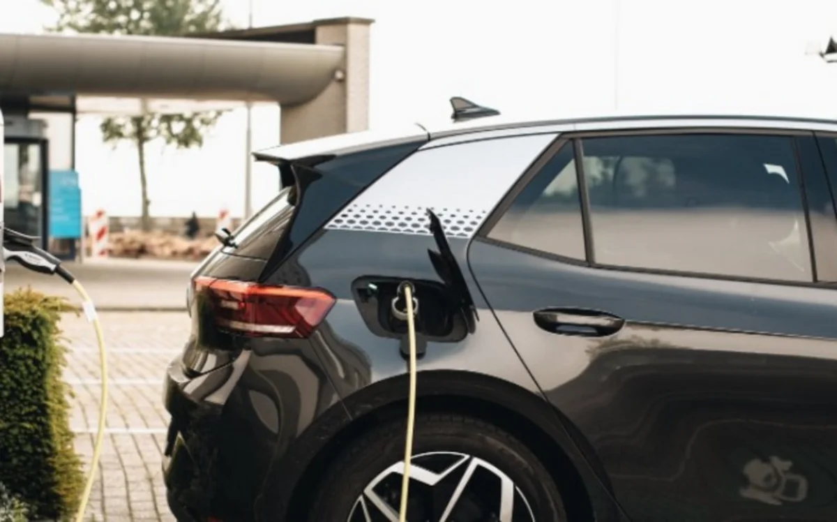 Elektromobillərin ekologiyaya daha az zərər vurması sübüt edilib
