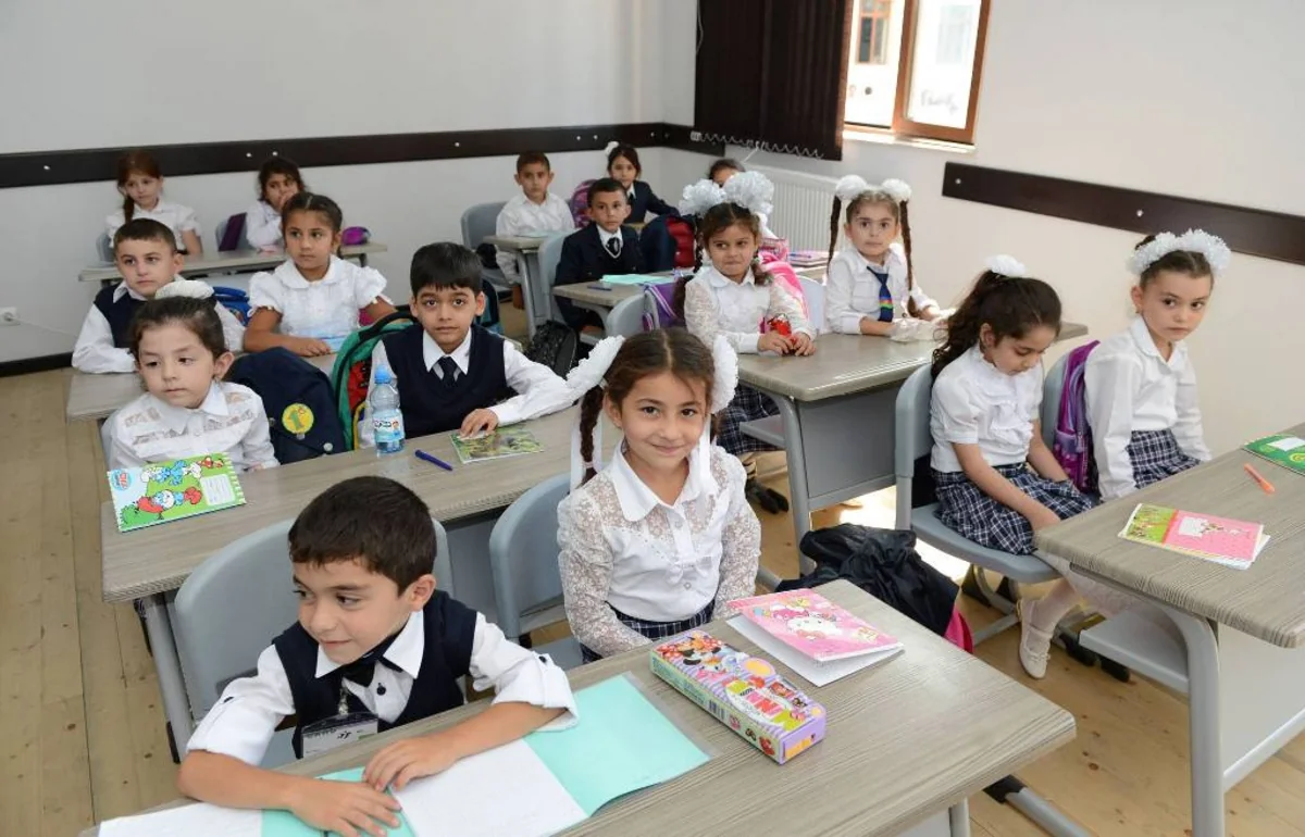 Bu gün Azərbaycanda Bilik Günüdür