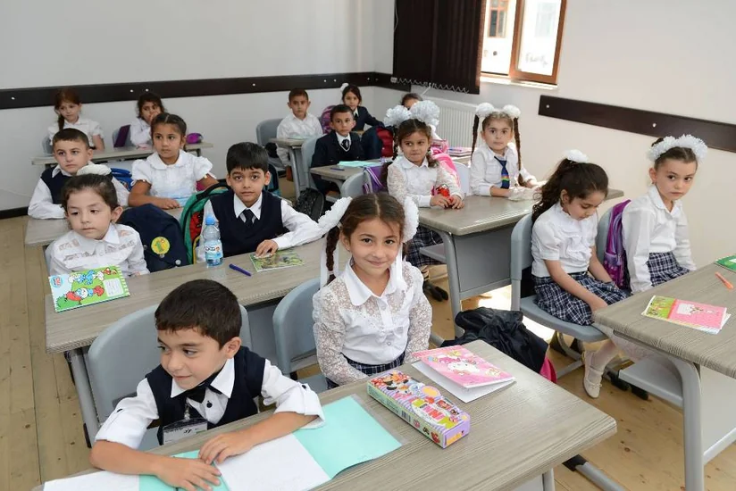 Bu gün Azərbaycanda Bilik Günüdür