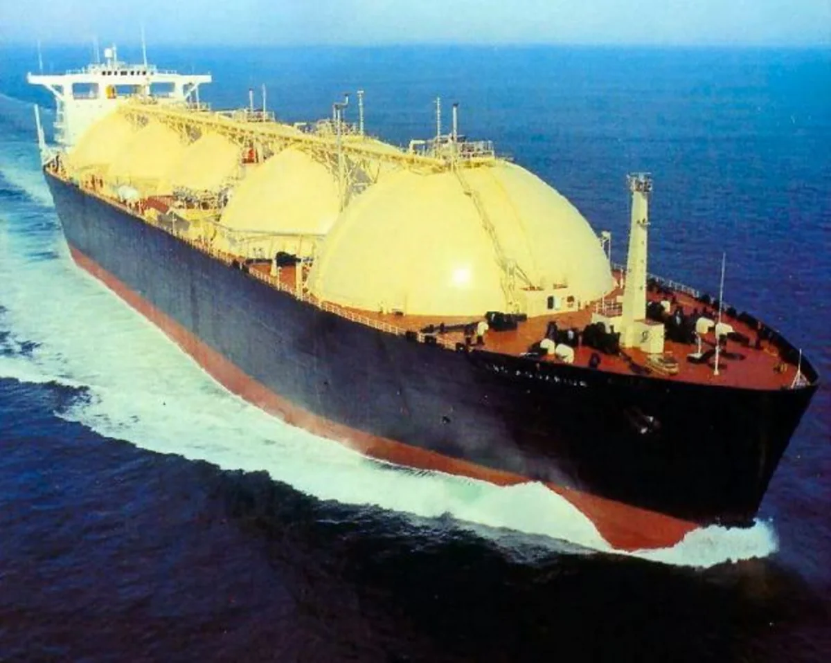 ​Türkiyə TANAP-ın açılışına qədər LNG tankeri kirayələyə bilər