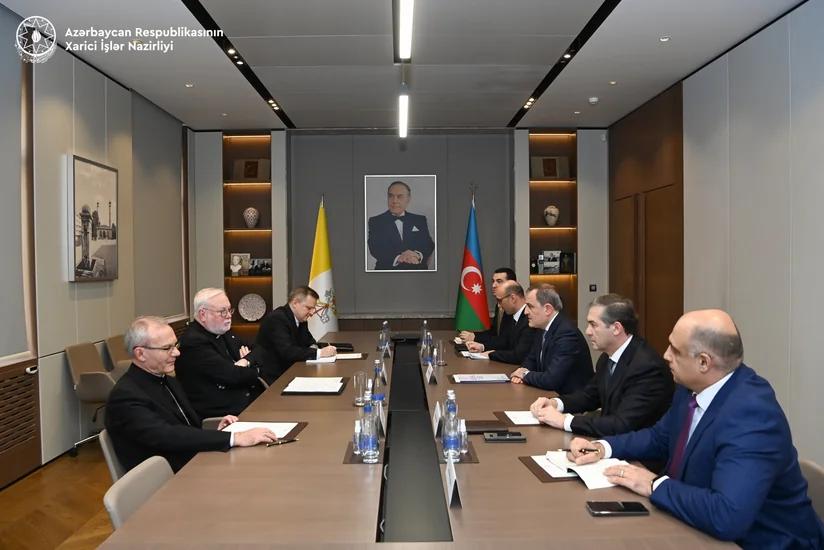 Ceyhun Bayramov Vatikan rəsmisini Ermənistanın kütləvi hərbiləşdirilməsi barədə məlumatlandırıb - YENİLƏNİB - 2